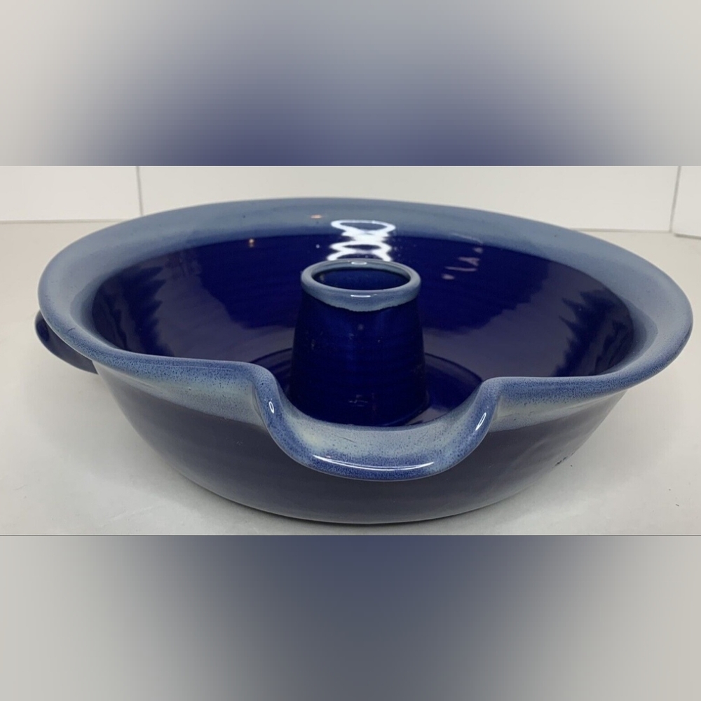 Tumbleweed Pottery bundt pan